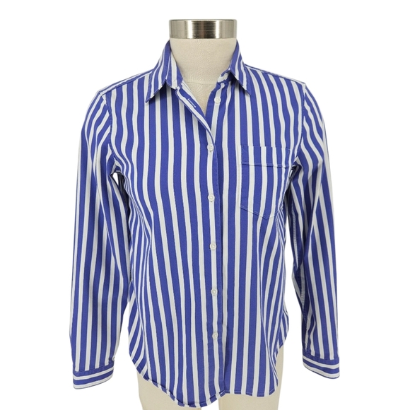 Banana Republic Tops - Banana Republic Quinn Fit Boy Shirt Blue Stripe Long Sleeve Button Collared XS